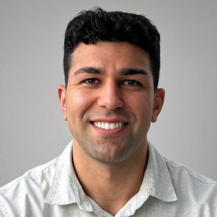 Ryan Ahyaee, Houston apartment locator